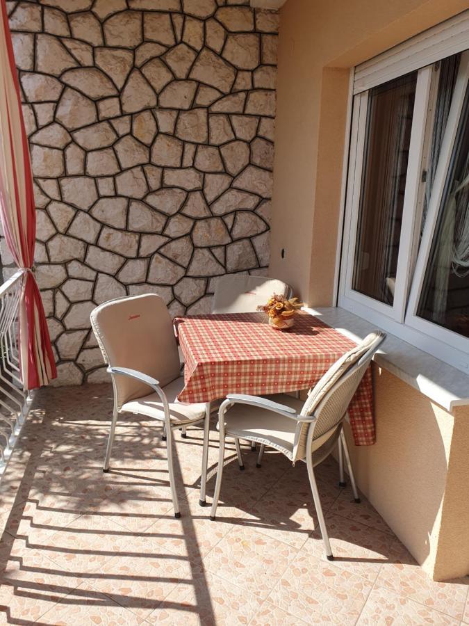 Senka Apartamento Dramalj Exterior foto
